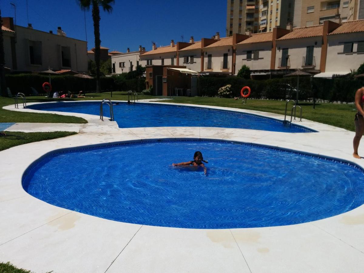 Estudio Con Piscina Y Garaje A 100 Mtr De La Playa إيسلا كريستينا المظهر الخارجي الصورة